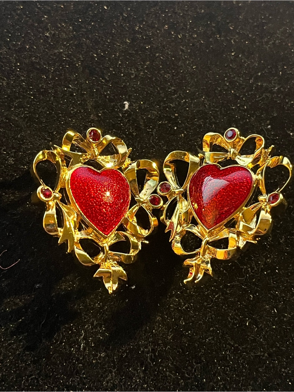 Avon Gold-Tone Red Heart Ribbon Clip-On Earrings